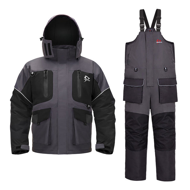 V,main,{Suit?Black Gray}