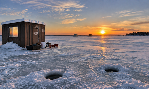 lake of the woods ice fishing