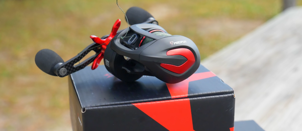 7.6:1-gear-ratio-piscifun-phantom-x-casting-reel-red-color